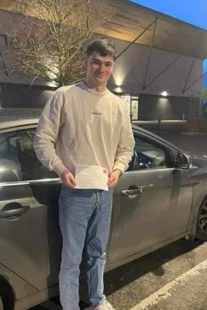 8 Kits Driving School